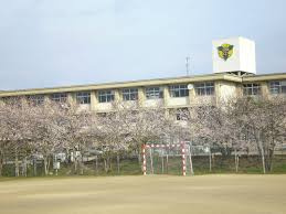 【中学校】福山市立神辺西中学校まで2224ｍ