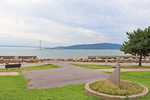 【スポーツ施設】大蔵海岸海峡広場まで876ｍ