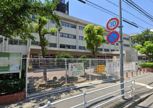 【小学校】宝塚市立末成小学校まで338ｍ