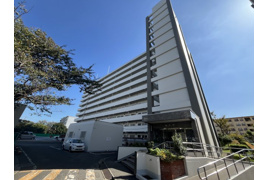 野庭団地６３４－５号棟の外観