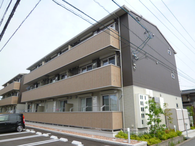 倉敷市東塚6丁目&nbsp;3階建&nbsp;築14年のイメージ