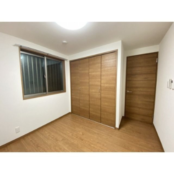 【アムール　イソベの収納】