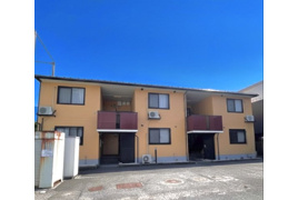 プラムコートBの外観