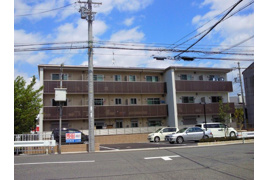 シャーメゾンさかいの外観