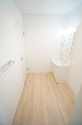 【Kolet千葉川戸町の洗面所】