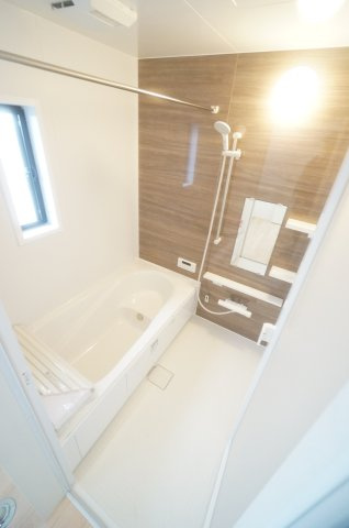 【Kolet千葉川戸町の浴室】