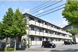 コウジィーコート前川の外観