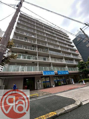 クローバーハイツ江戸堀の外観