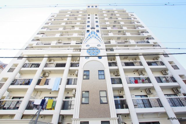 大阪市北区天満1丁目&nbsp;13階建&nbsp;築18年のイメージ