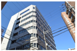 新居第10ビルの外観