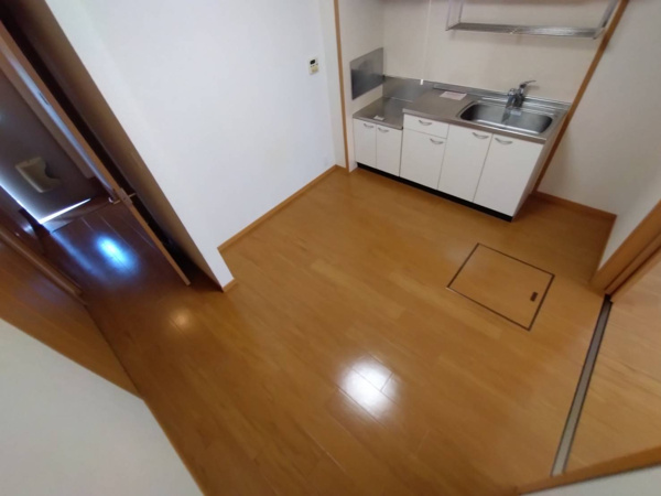 【クレアトゥール　Ｂのキッチン】