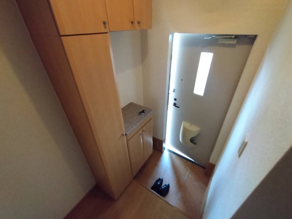 【クレアトゥール　Ｂの玄関】