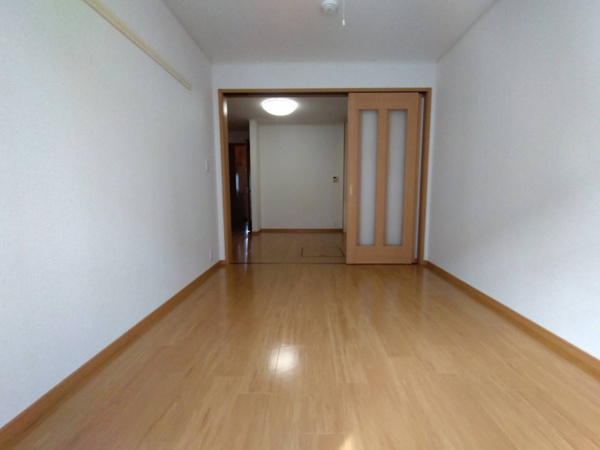 【クレアトゥール　Ｂの居間】