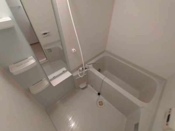 【クレアトゥール　Ｂの浴室】