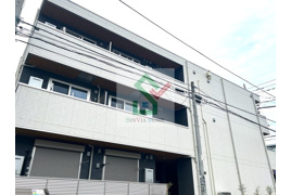 グラナーデ高野台の外観