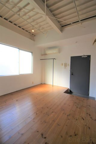 Azuma Apartmentの内装