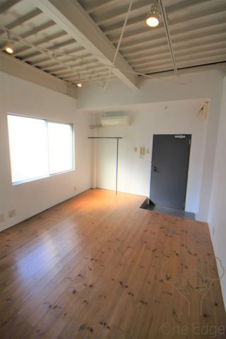 Azuma Apartmentの内装