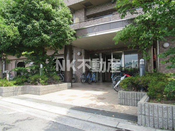 アンドユーイワキ東大阪(長田賃貸)のエントランス