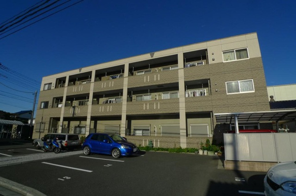 Ｒｏｍａｎｔｉｓ Ｋａｗａｇｕｃｈｉ（ロマンティス 川口）の外観