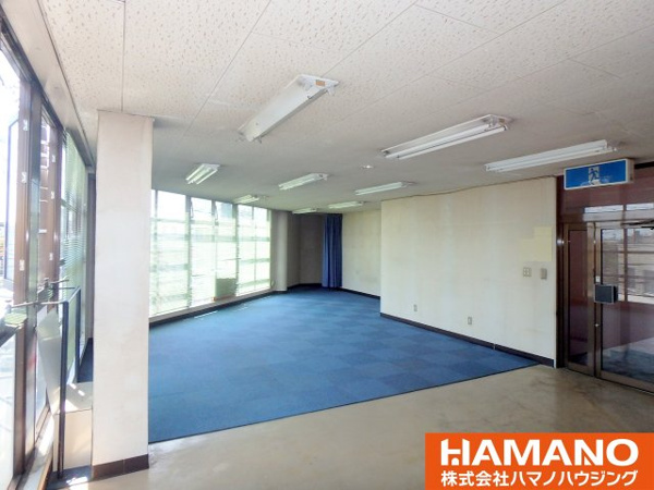 【中沢ビルの内装】