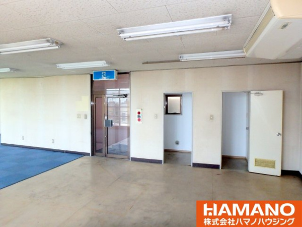 【中沢ビルの内装】