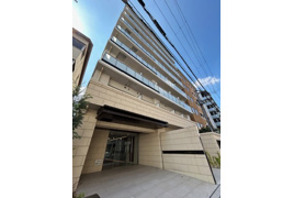 スプランディッド江坂DUEの外観