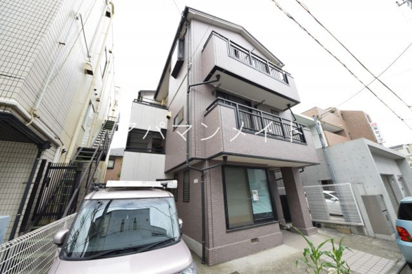 アパートゆうの外観