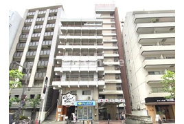 赤坂コーポの外観
