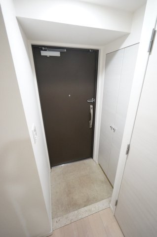 【千葉ポートイーストの玄関】