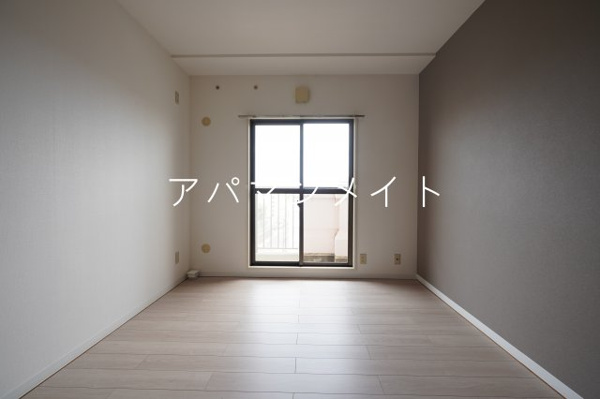 【エスポワールいずみ野の寝室】