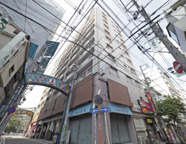 横浜市中区野毛町のマンションの外観