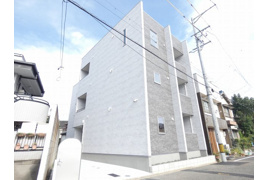 プライムシールド寺崎の外観