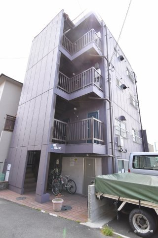 北沢江の木ビルの画像