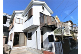 くぬぎ山一戸建貸家の外観