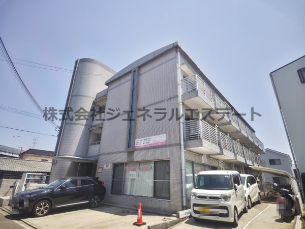 レアル守口の外観