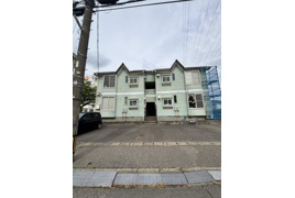 新潟市東区江南のアパートの外観