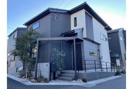Crestの外観