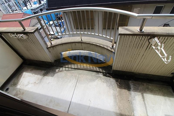 【ヴィラヴェルディ3番館のバルコニー】