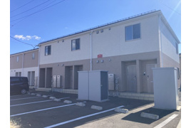 フルールポミエA棟の外観