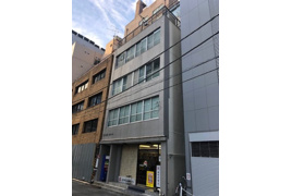 中央区日本橋兜町の事務所の外観