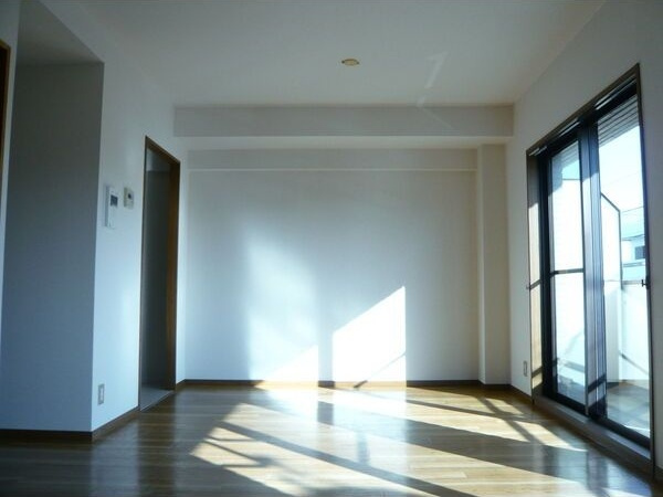 エスカーラ平針の画像