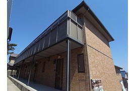 生駒市西旭ケ丘のアパートの外観
