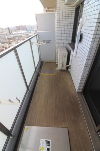 【プレサンス京町堀ノースのバルコニー】