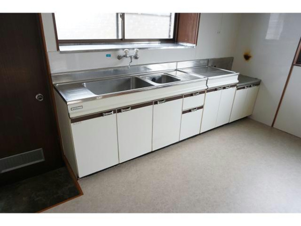 【石川住宅のキッチン】