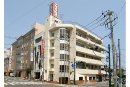 白バラビルの外観