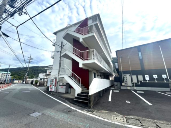 アポスタ蔵本公園の外観