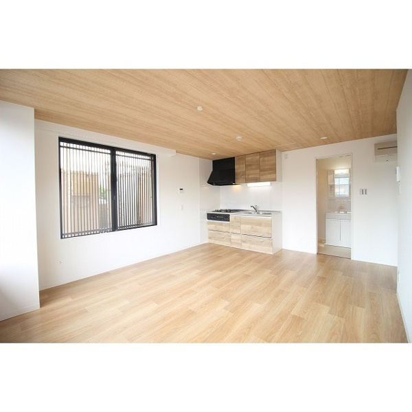 【立田町マンションの居間】