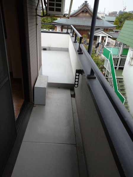 ＹＭＯ弦巻のバルコニー