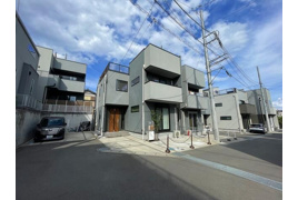 南栗原貸家の外観