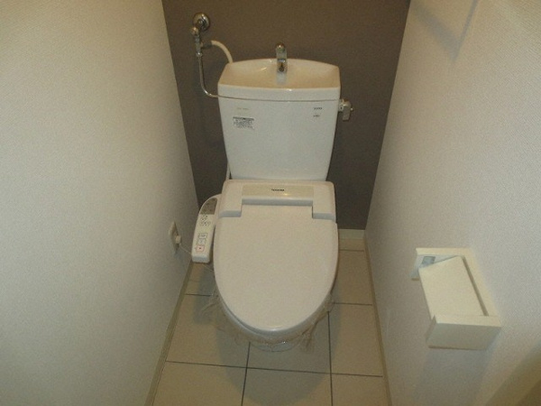 グランドサクセス中島公園のトイレ